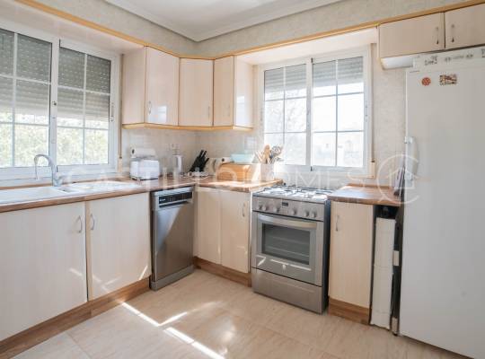 Segunda mano - Chalet - San Fulgencio - Urb. La Marina