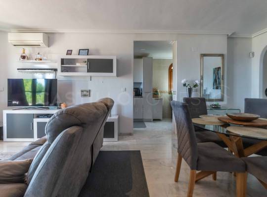 Segunda mano - Chalet - San Miguel de Salinas