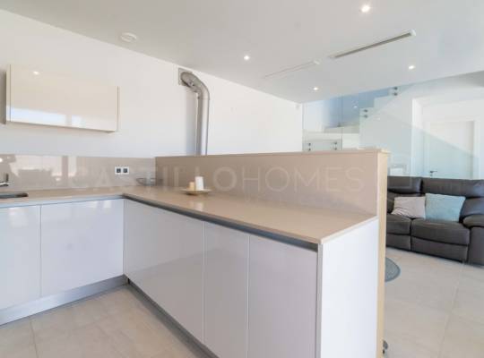 Segunda mano - Chalet - San Miguel de Salinas