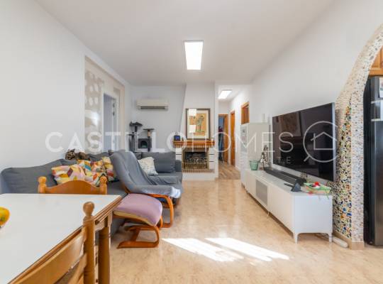 Segunda mano - Chalet - Torrevieja - La Siesta - El Salado -  Torreta