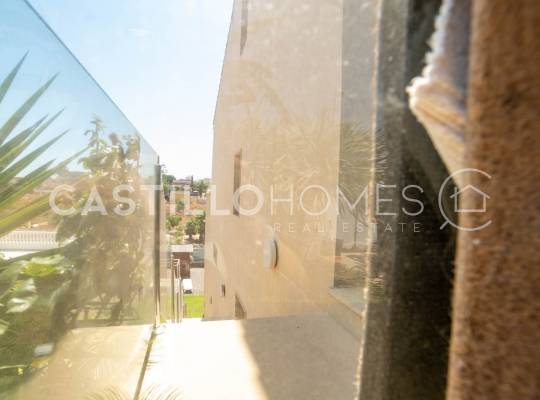 Segunda mano - Chalet - Torrevieja - Los Balcones