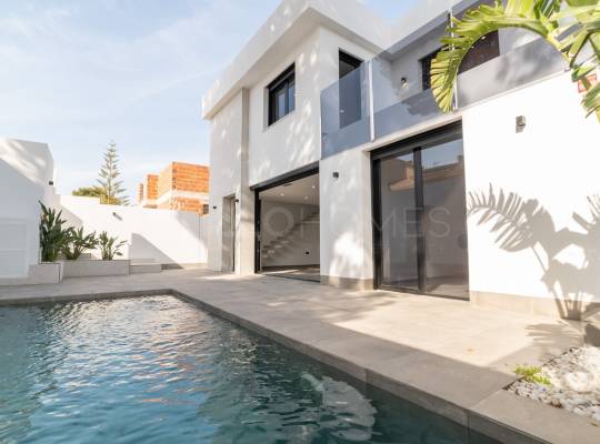 Segunda mano - Chalet - Torrevieja - Los Balcones