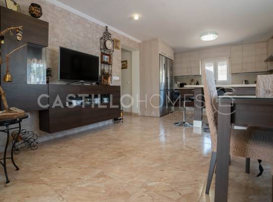 Segunda mano - Chalet - Torrevieja - Los Balcones