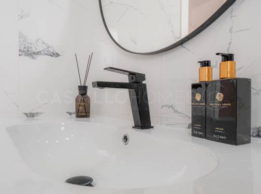 Segunda mano - Chalet - Torrevieja - Nueva Torrevieja - Aguas Nuevas