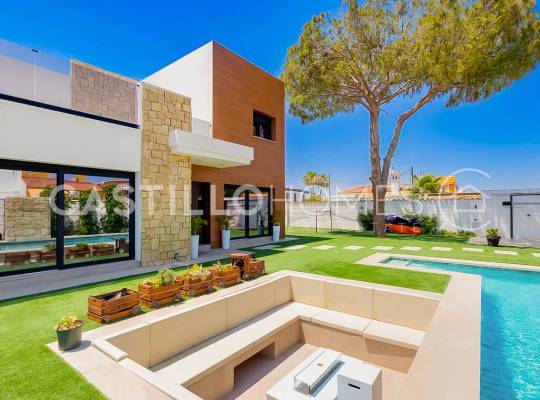 Segunda mano - Chalet - Torrevieja - Torreta Florida