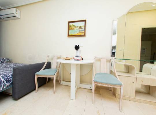 Segunda mano - Estudio - Torrevieja - Centro