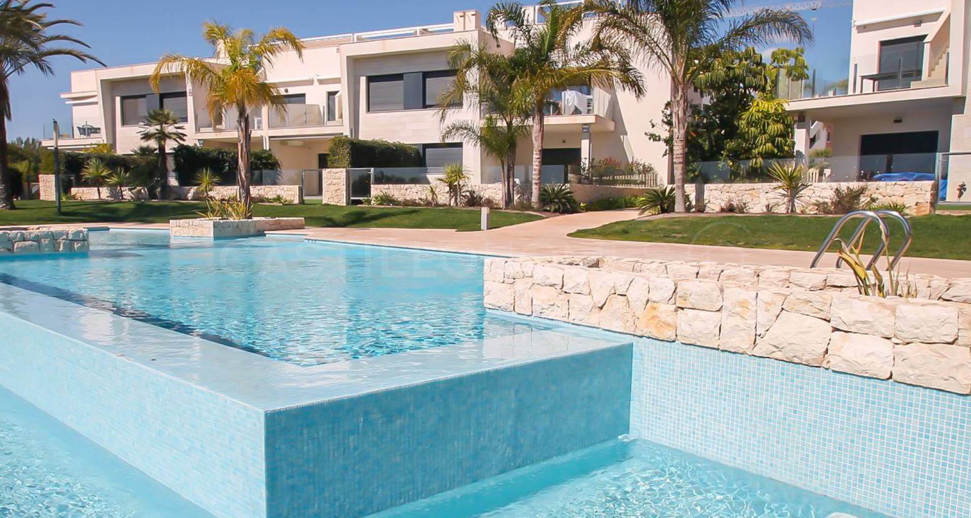 Villa en venta en Lo Romero Golf - Área de piscina