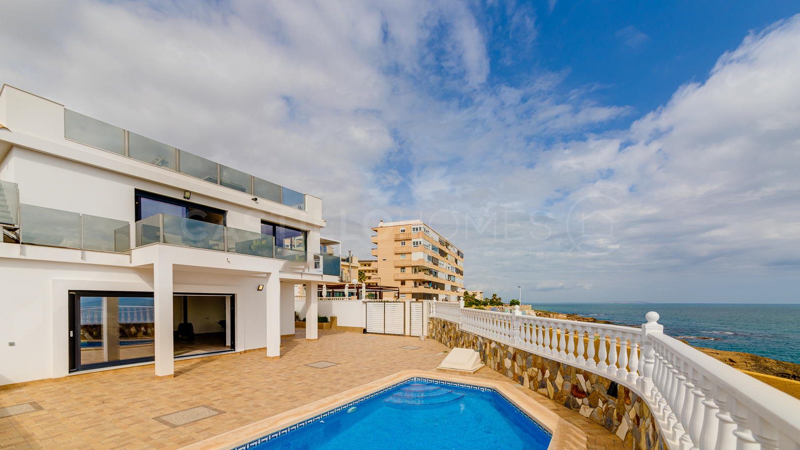 Villa in Torrevieja - view 1