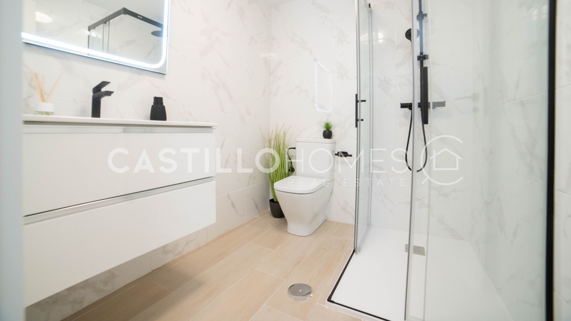 Apartment in Torrevieja - Image 3