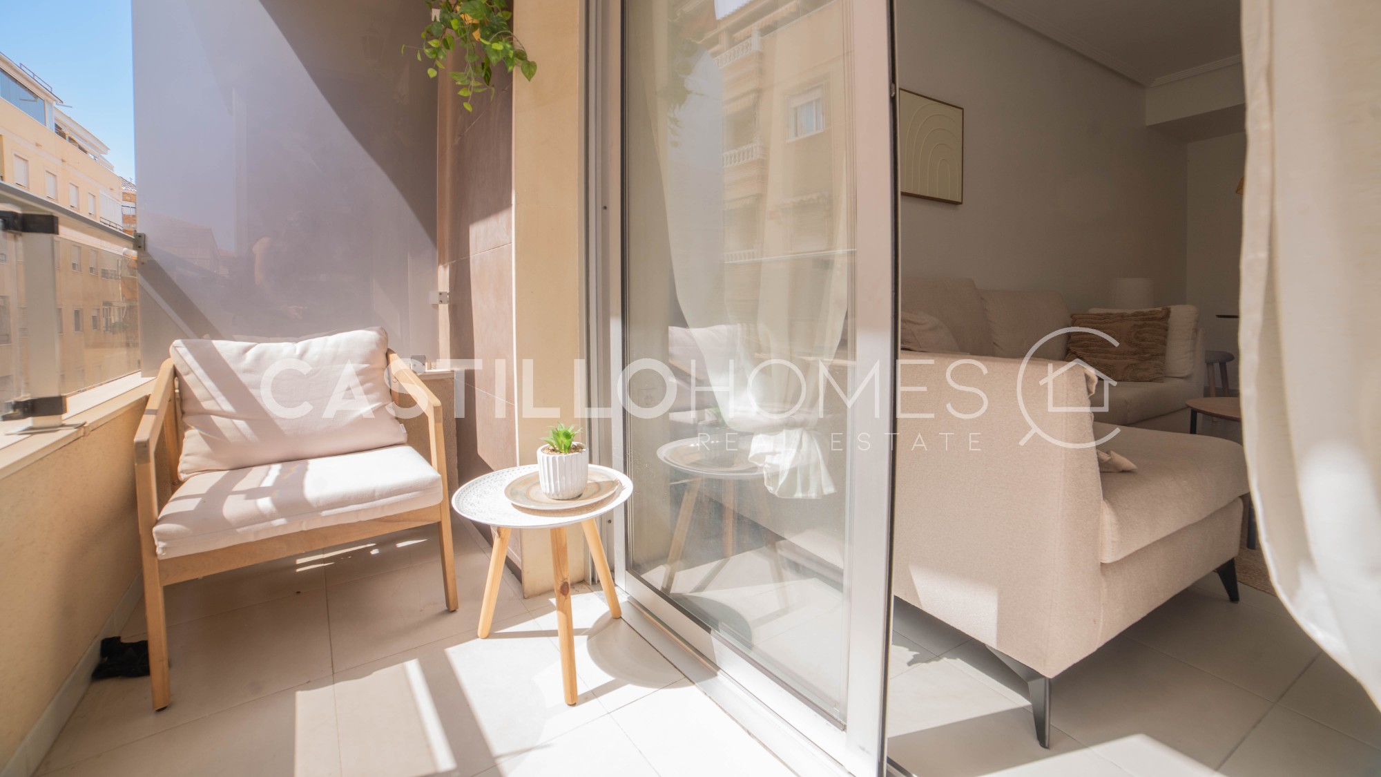 Apartment / flat i Torrevieja – fotografija 2