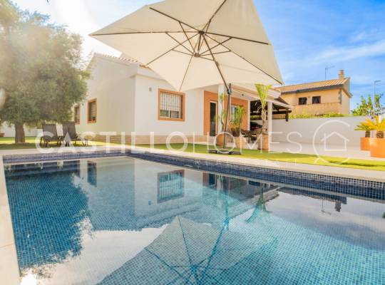 Villa - Resale - Pilar de la Horadada - Torre De La Horadada